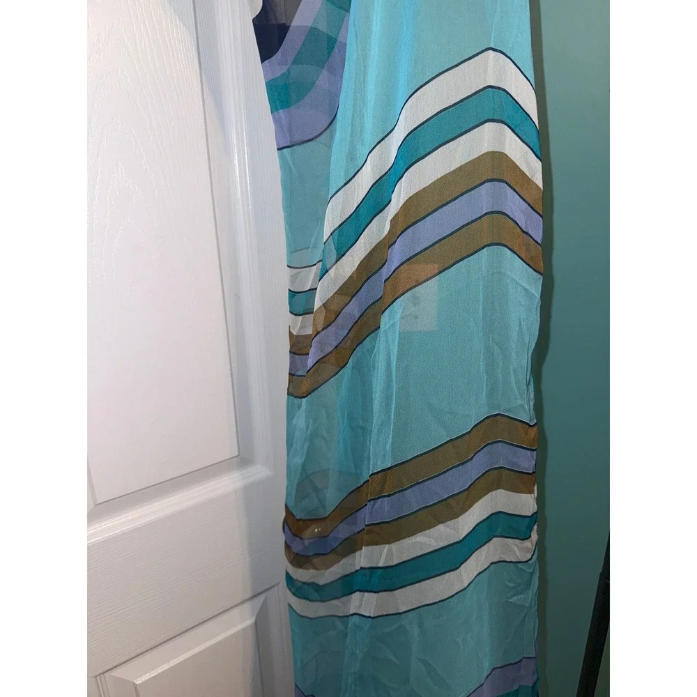 N/A lightweight airy